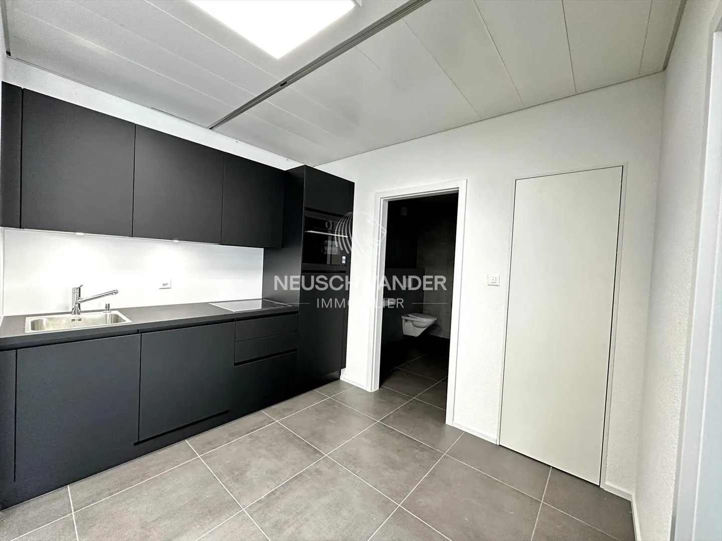 Ufficio 3 stanze - Foto 8 di 9