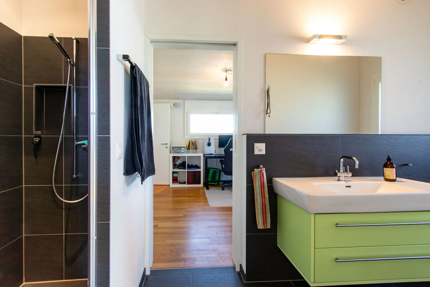 5.5-Room Single-Family House in Building Rights with Generous Comfort - Photo 20 of 27