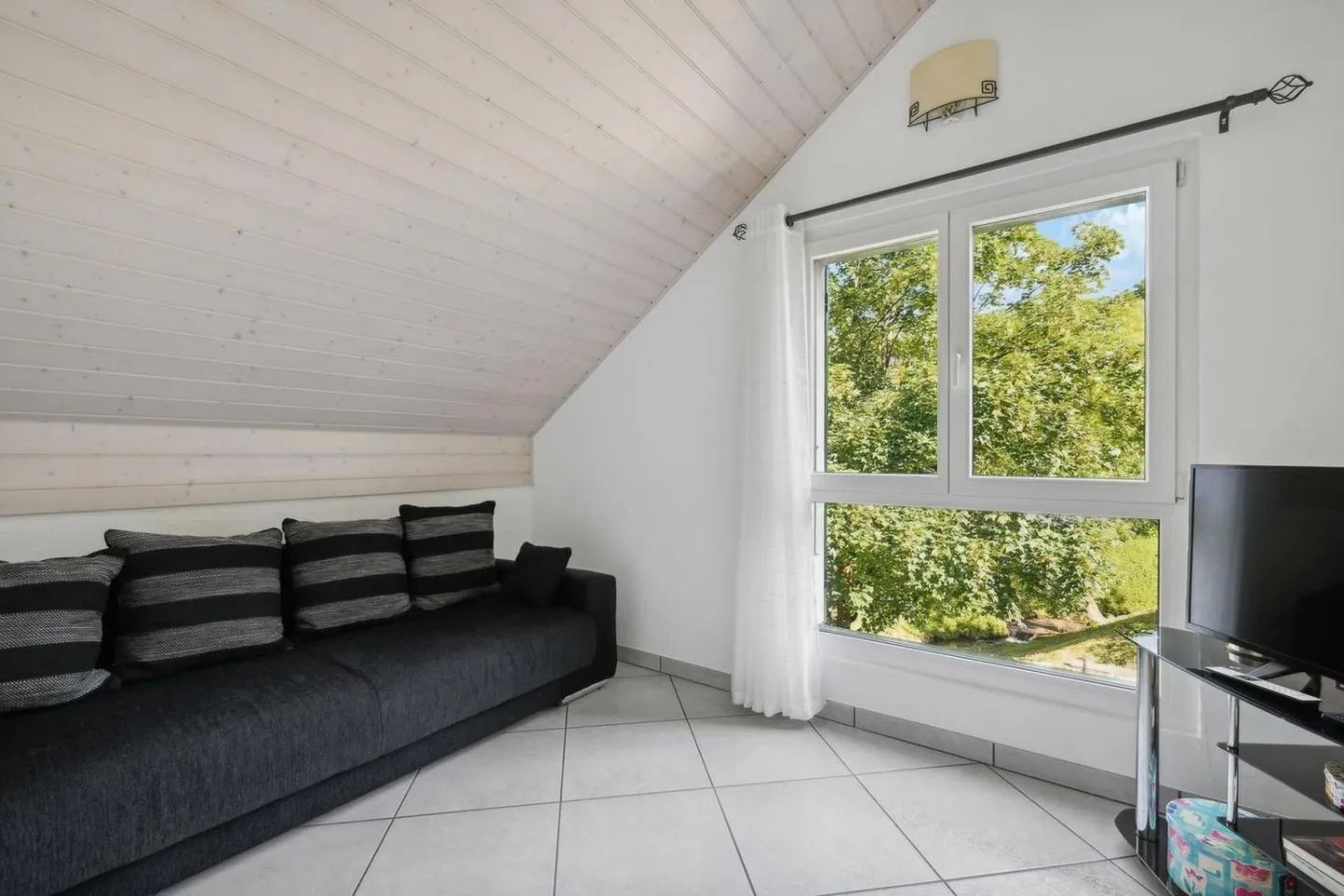 Wunderschöne individuelle Villa in Montreux - Foto 10 von 13