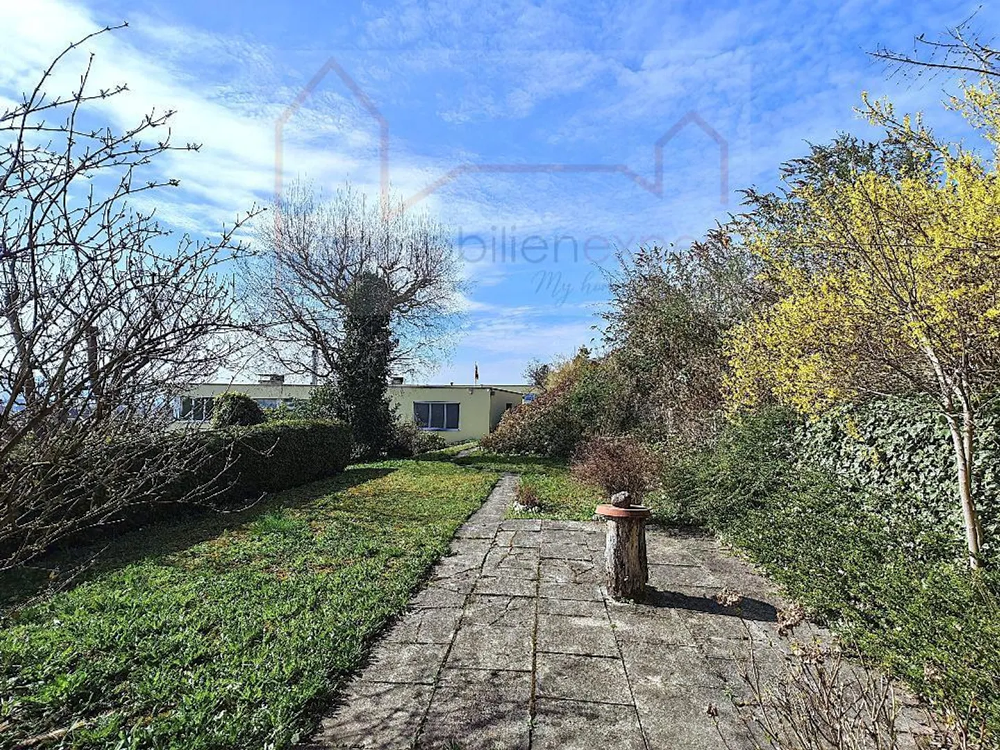 Terrassenhaus mit Panoramablick - Foto 6 von 13