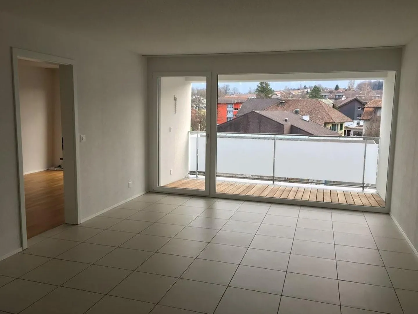 Appartamento 2,5 locali nel centro di Uetendorf - Foto 5 di 7