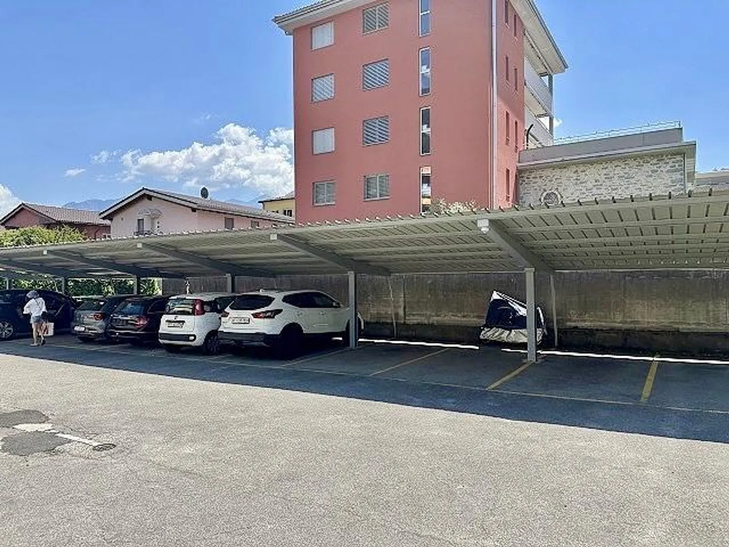 Appartamento 3 1/2 locali al 3° piano con balcone e vista - Foto 16 di 16