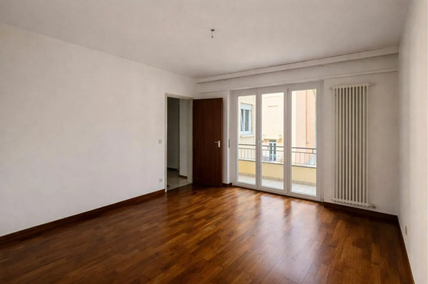 Large and bright 5.5-room apartment, top floor, with a view... - Photo 16 of 20