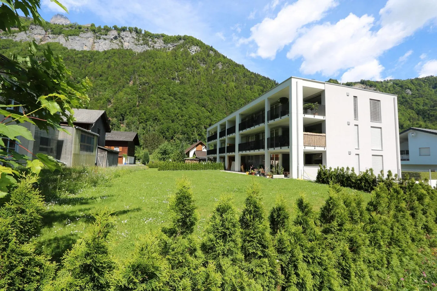 Appartamento moderno al piano terra - Foto 1 di 5