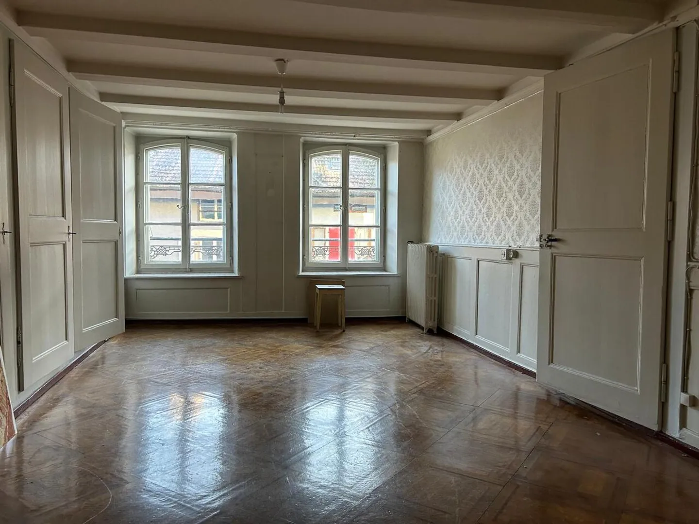 Haus mit 3 Etagen und Dachboden mit sehr schönen Gärten - Foto 6 von 6