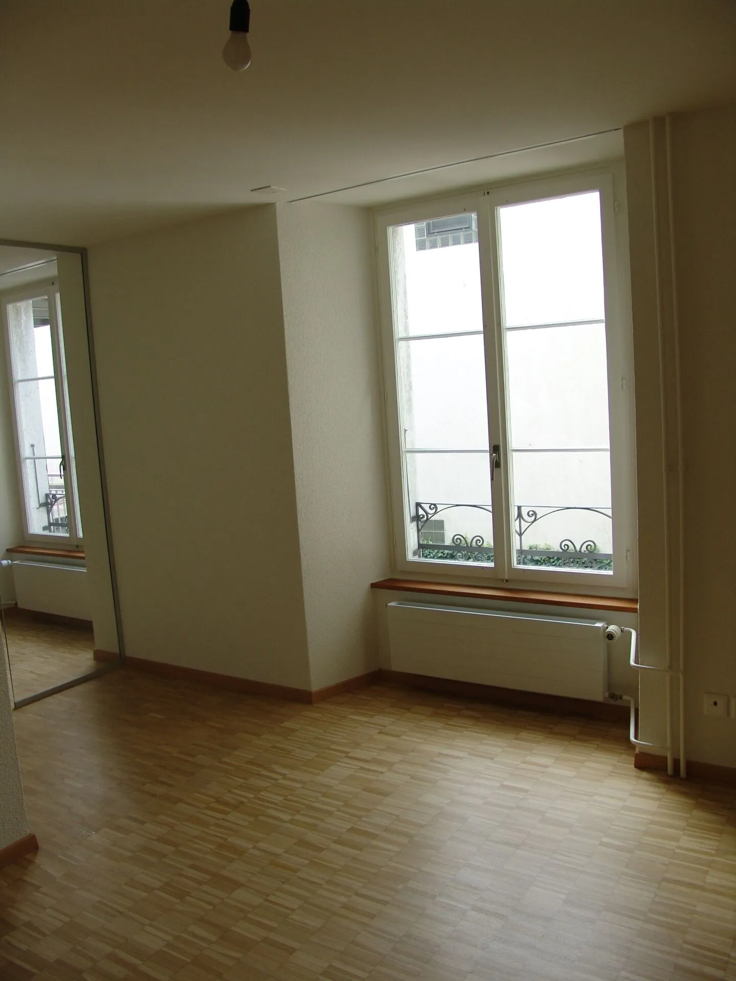 Belle appartement dans la vieille ville avec balcon - Photo 9 sur 12