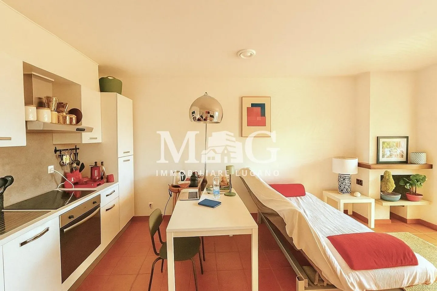 Caslano: Studio with fireplace and parking space - Photo 4 of 10