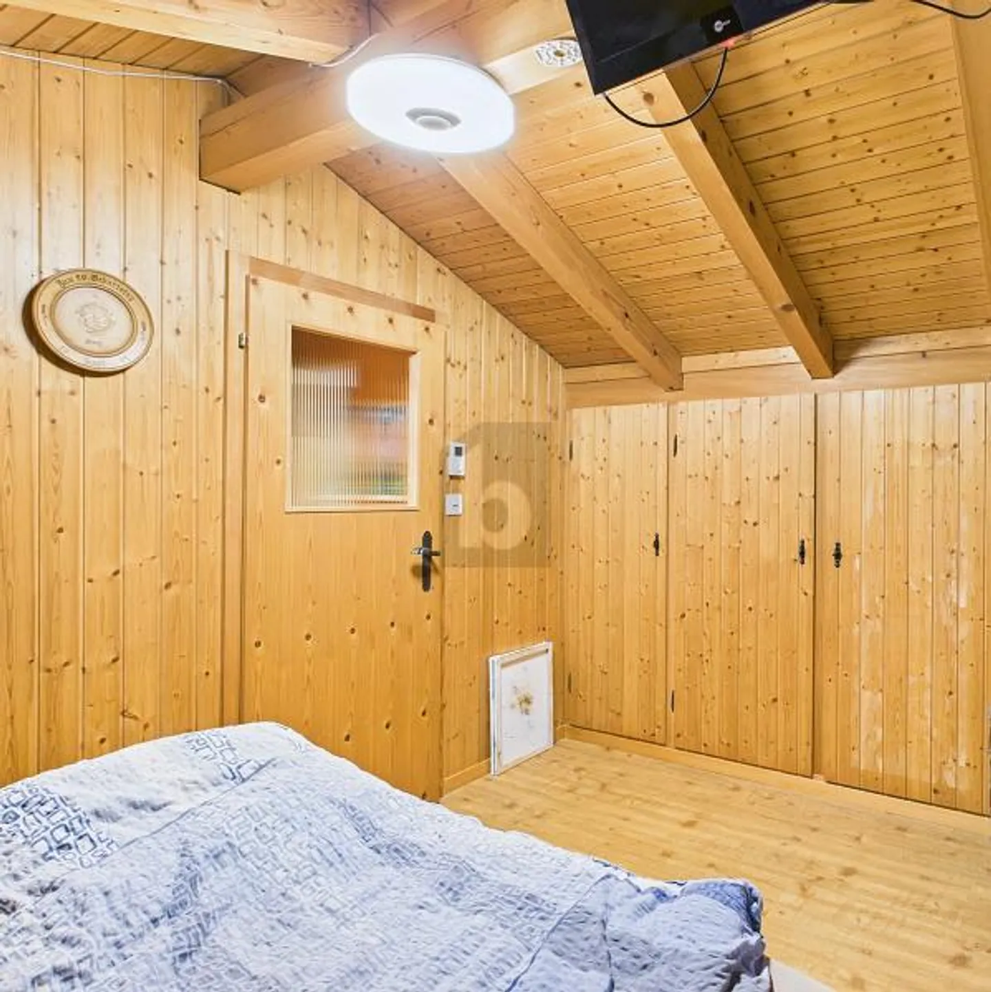 SPACIOUS IN A QUIET LOCATION - Photo 5 of 6