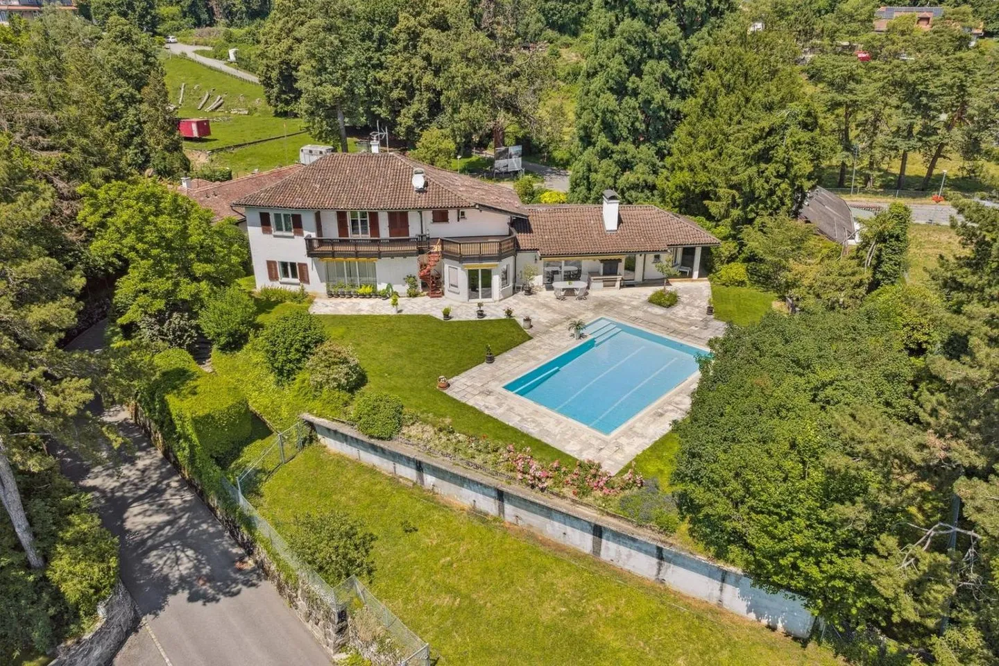 Stupenda proprietà con vista spettacolare. - Foto 1 di 13