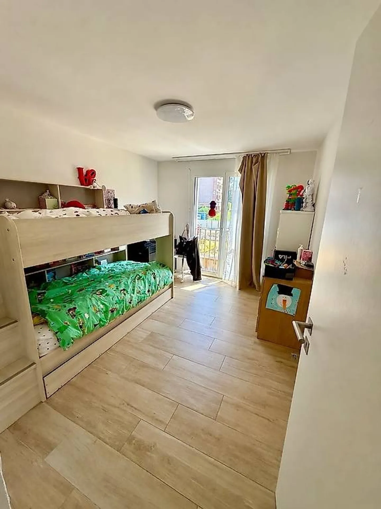Moderne Familienwohnung in Lausanne - Foto 4 von 5