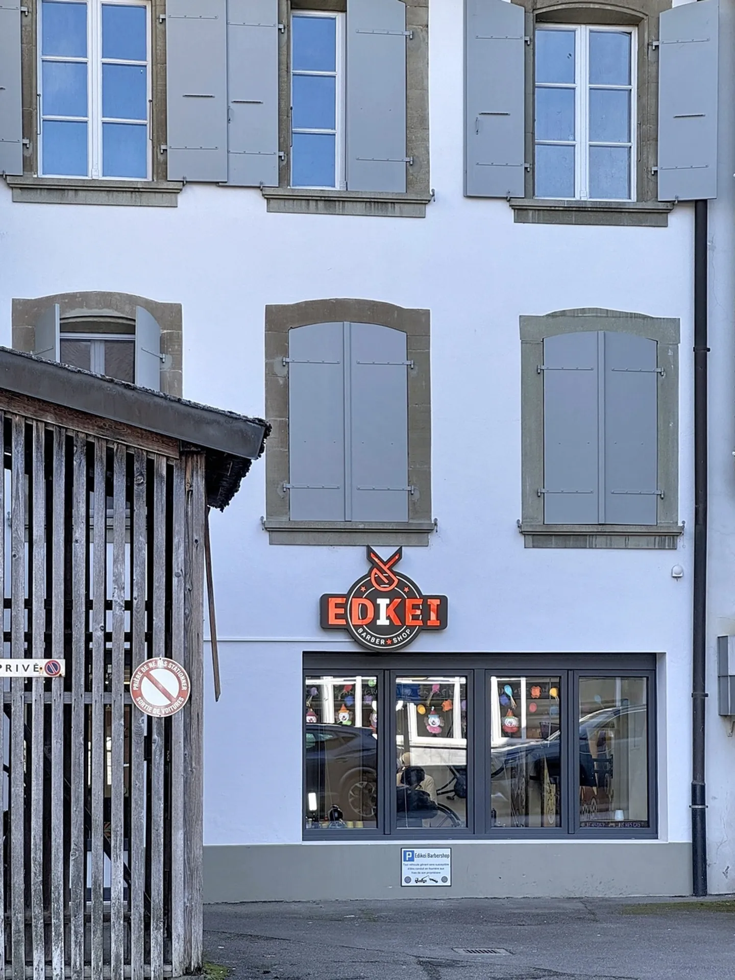 Beautiful investment property in the center of Avenches - Photo 4 of 12