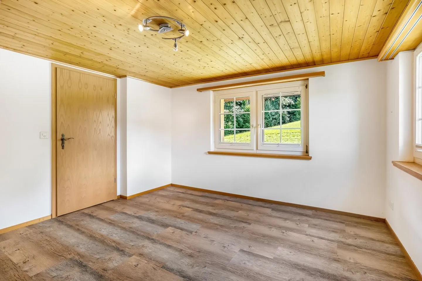 Questo gioiello immobiliare è un'oasi da sogno e unica nella natura - Foto 7 di 13