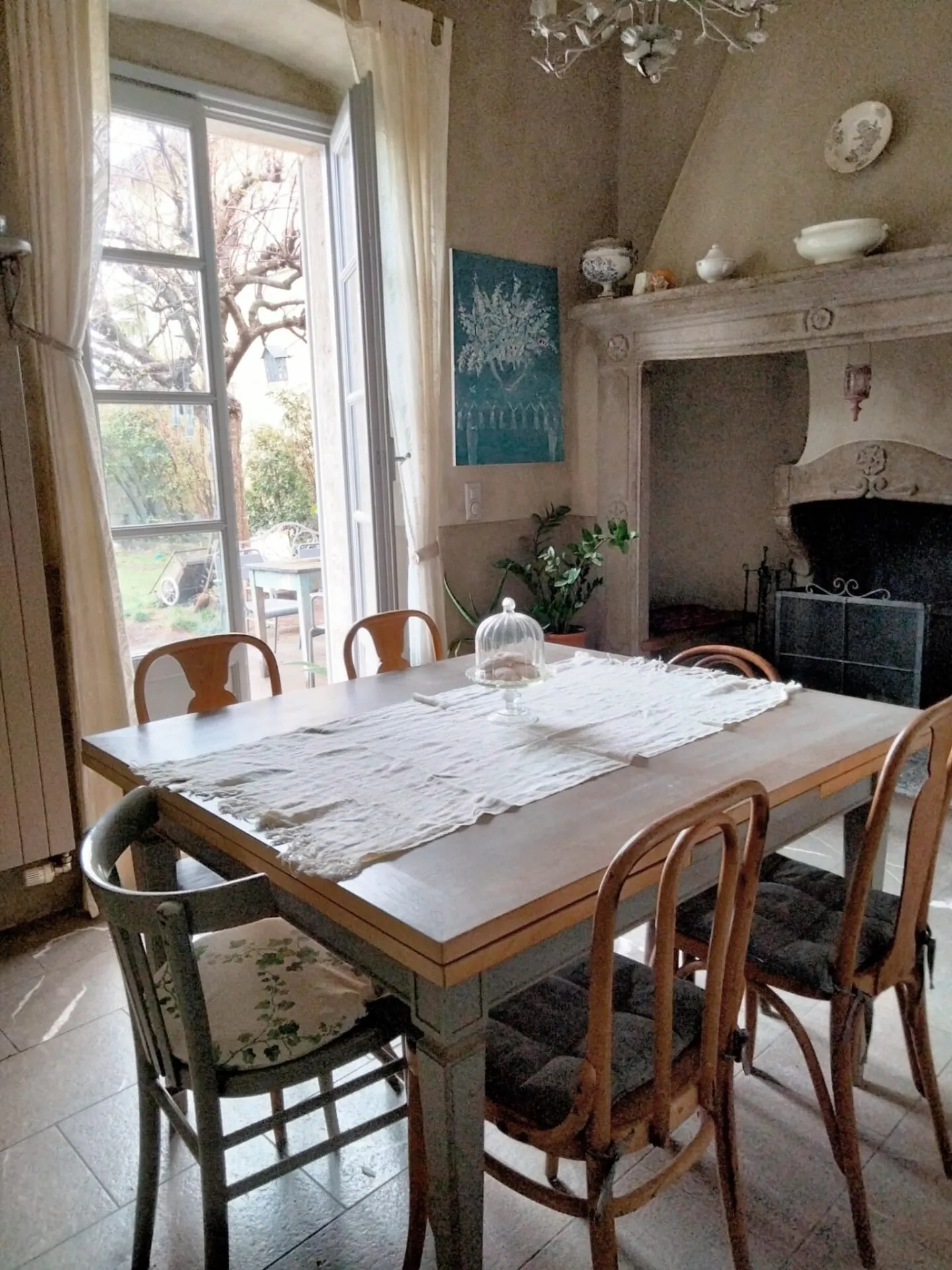 Renovated and Independent Old Building Villa - Photo 2 of 13