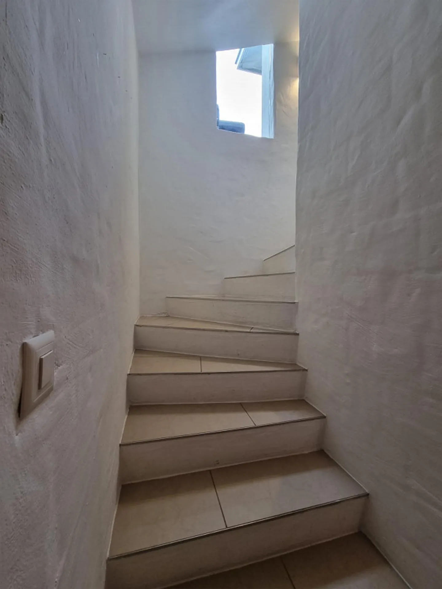 Beautiful single-family house in a top location with a panoramic view in Brislach - Photo 17 of 19