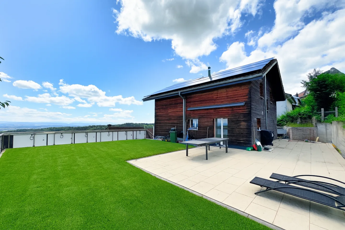 Vivere moderno con vista panoramica non ostacolata e garage quadruplo - Foto 1 di 14