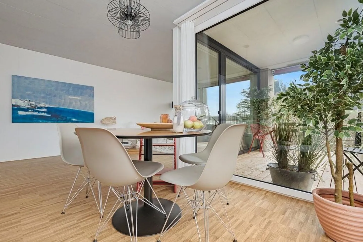 Modernes Apartment mit Aussicht - Foto 7 von 10