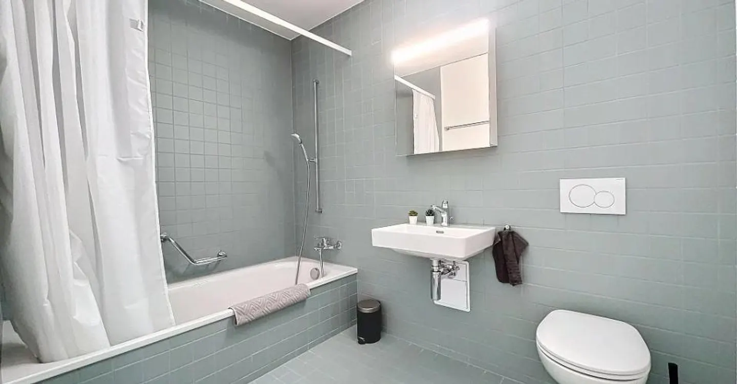 Grosszügige und moderne 4.5-Zimmer-Wohnung im Litterna-Quartier in Vis - Photo 5 of 9