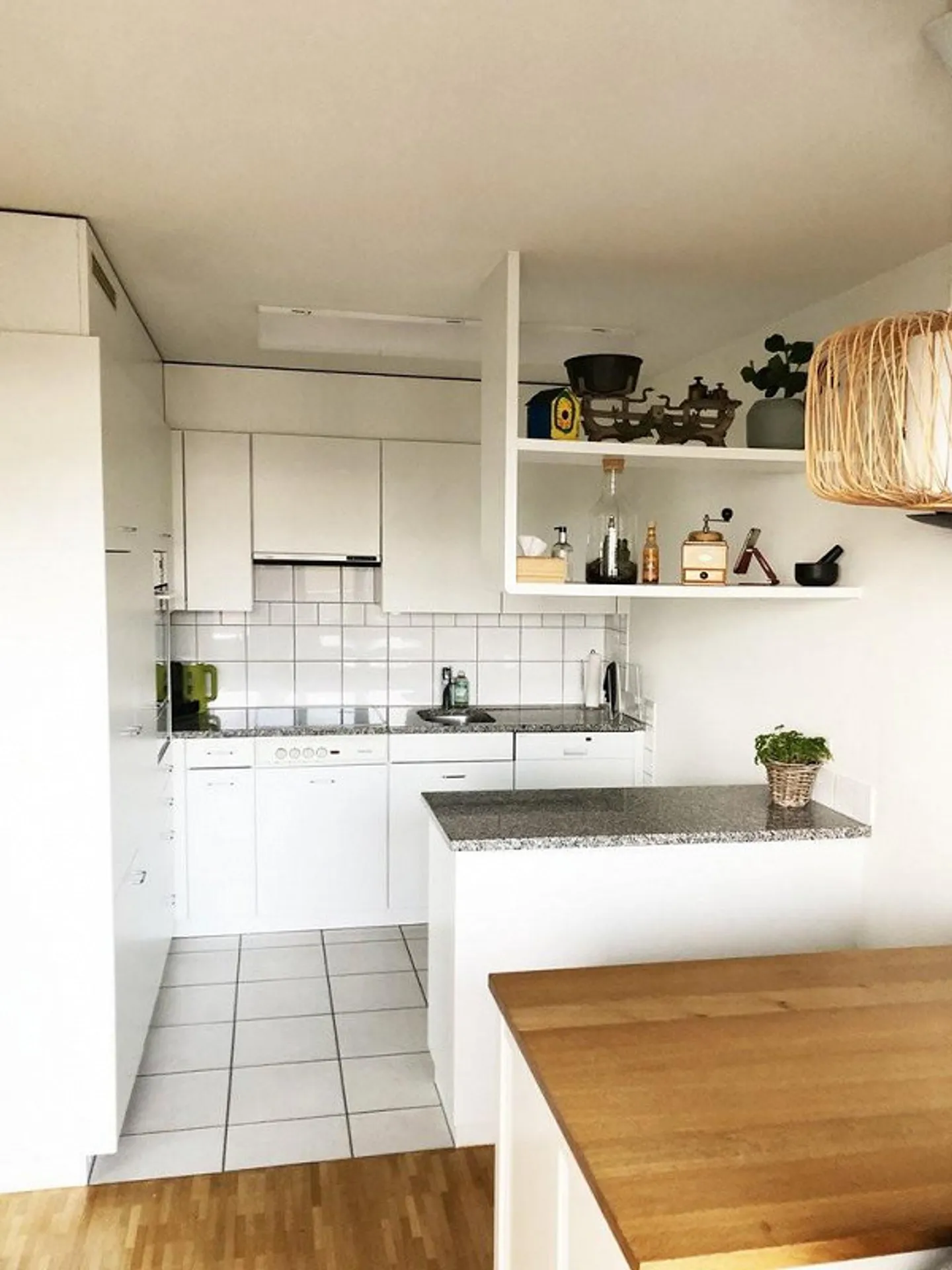 Attractive 4.5-room penthouse apartment with large terrace - Photo 2 of 7