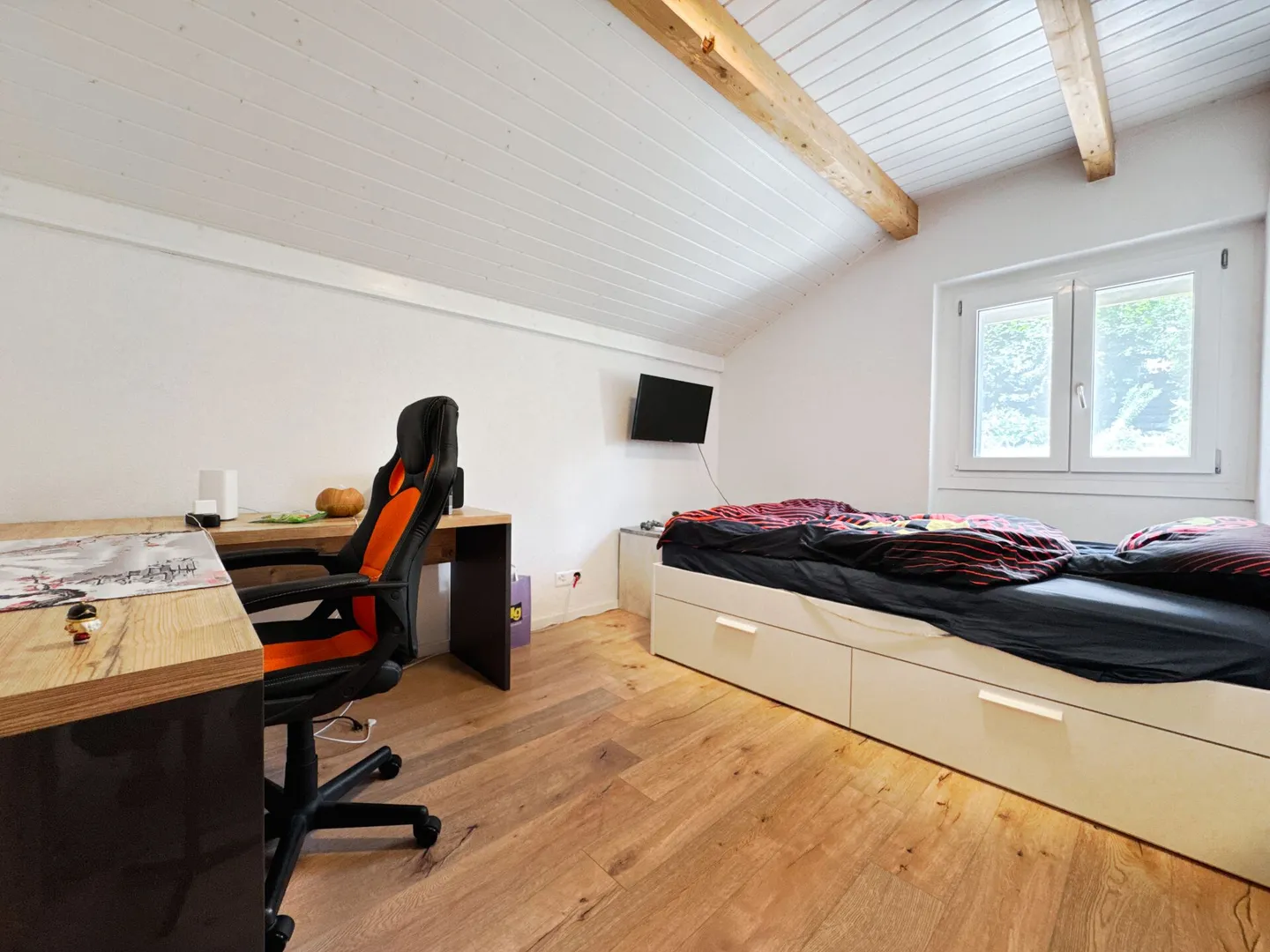 Vivere moderno con vista panoramica non ostacolata e garage quadruplo - Foto 11 di 14