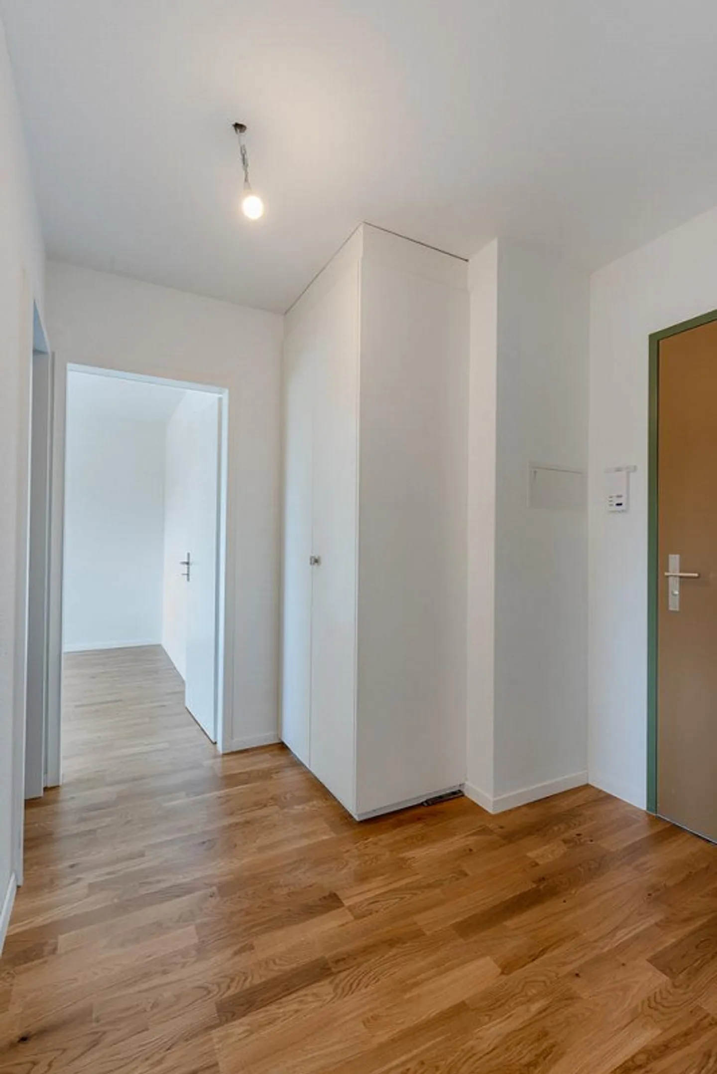 Preiswertes Apartment in Nidau - Foto 4 von 9
