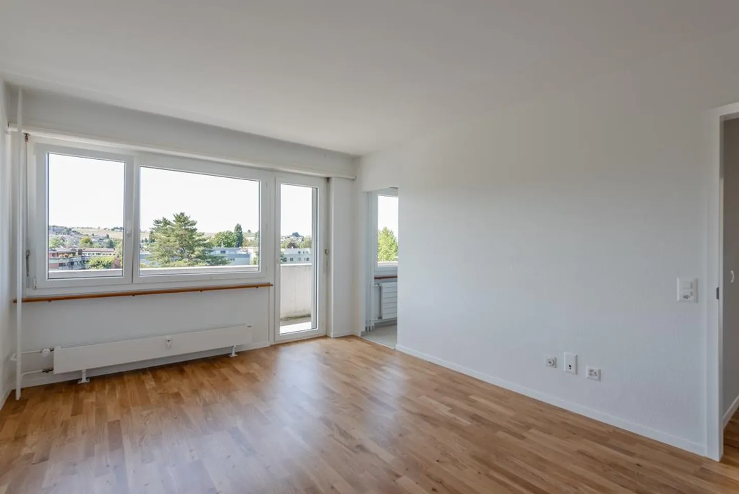 Preiswertes Apartment in Nidau - Foto 5 von 9