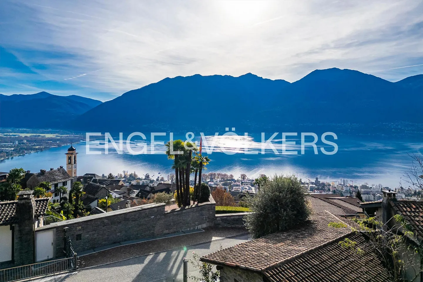 Exclusive building plot in a prime location with breathtaking ... - Photo 1 of 4