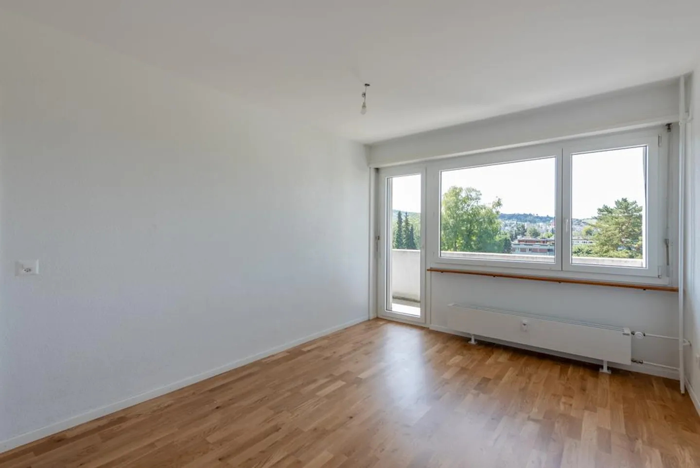 Preiswertes Apartment in Nidau - Foto 6 von 9