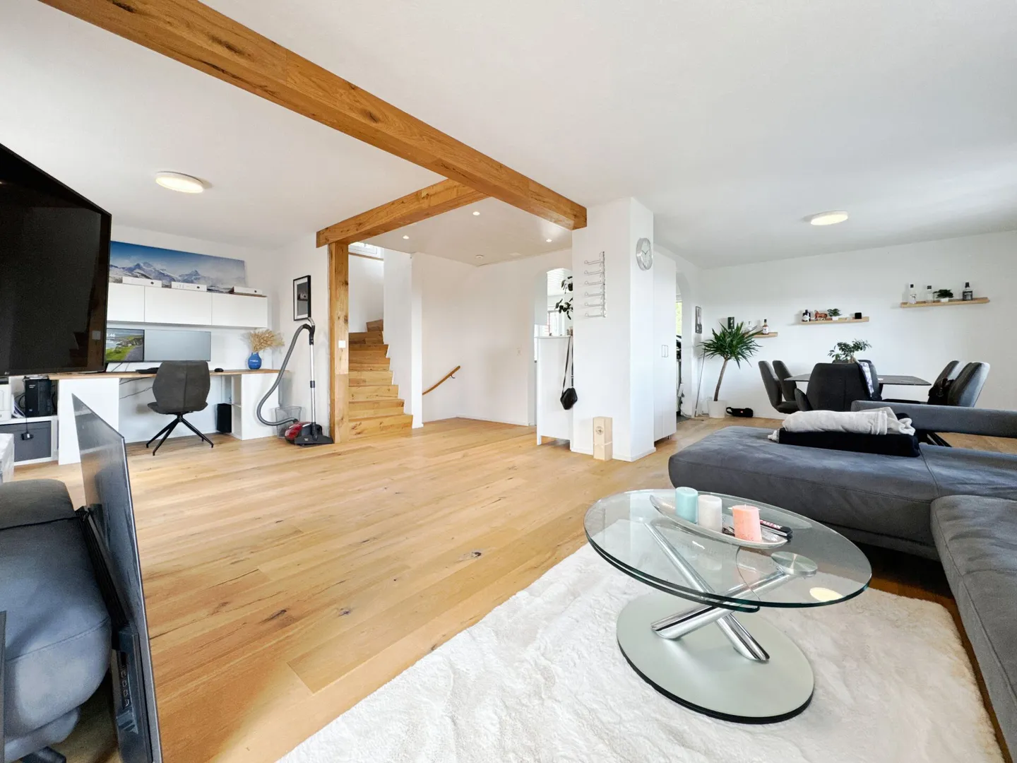 Vivere moderno con vista panoramica non ostacolata e garage quadruplo - Foto 6 di 14