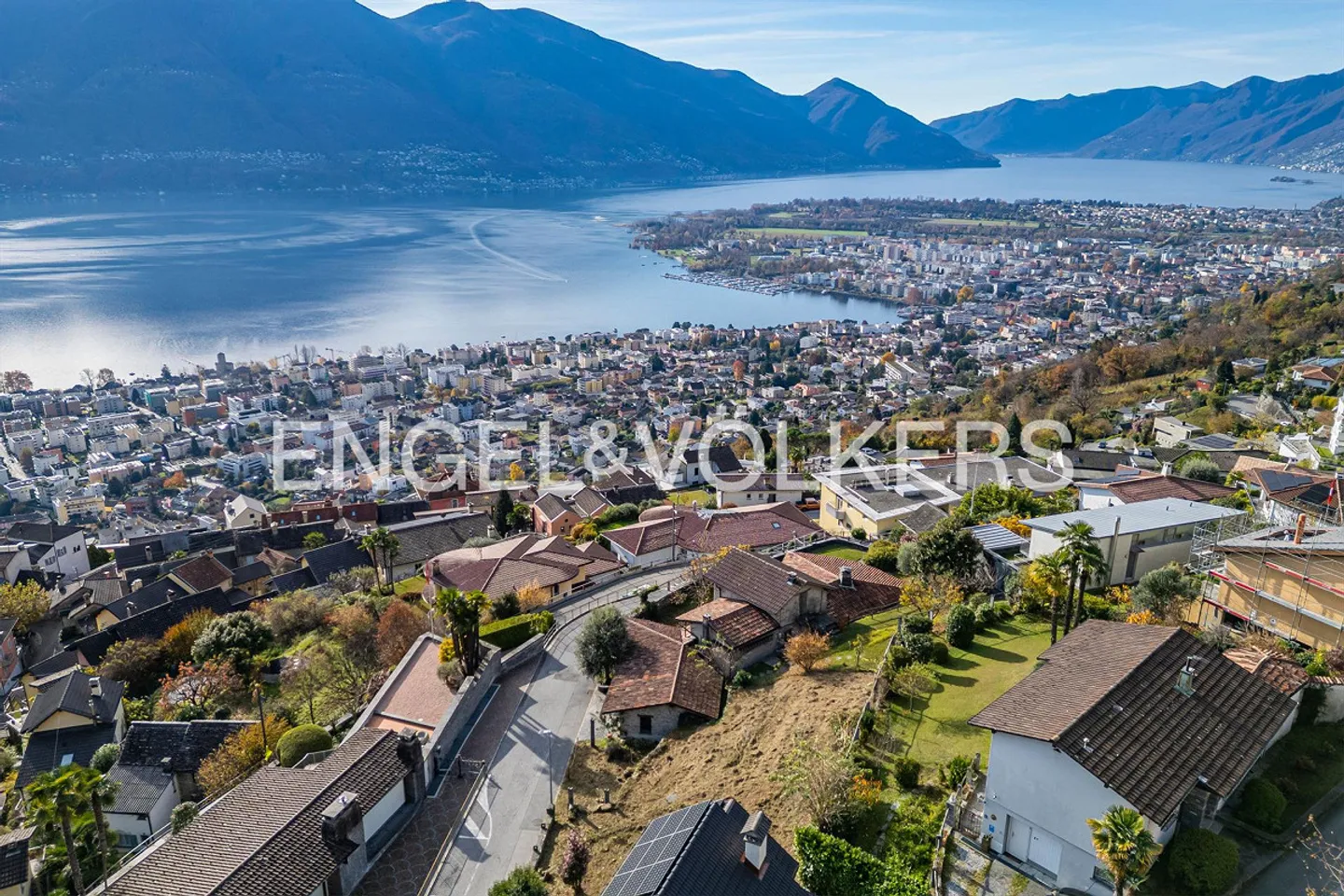 Exclusive building plot in a prime location with breathtaking ... - Photo 4 of 4