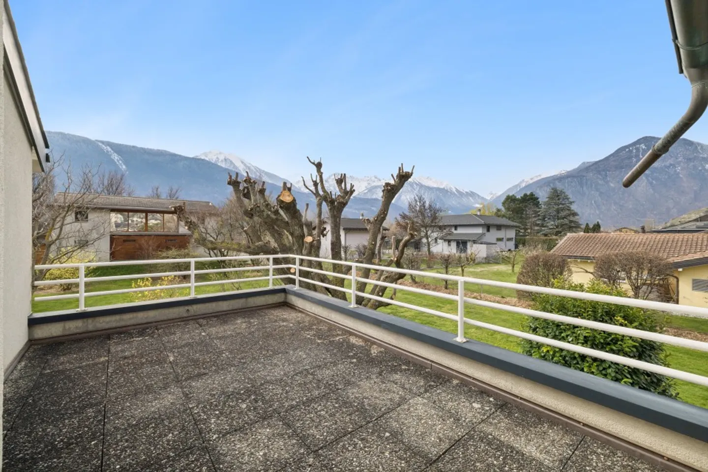 Single Villa Fully - Photo 12 of 12