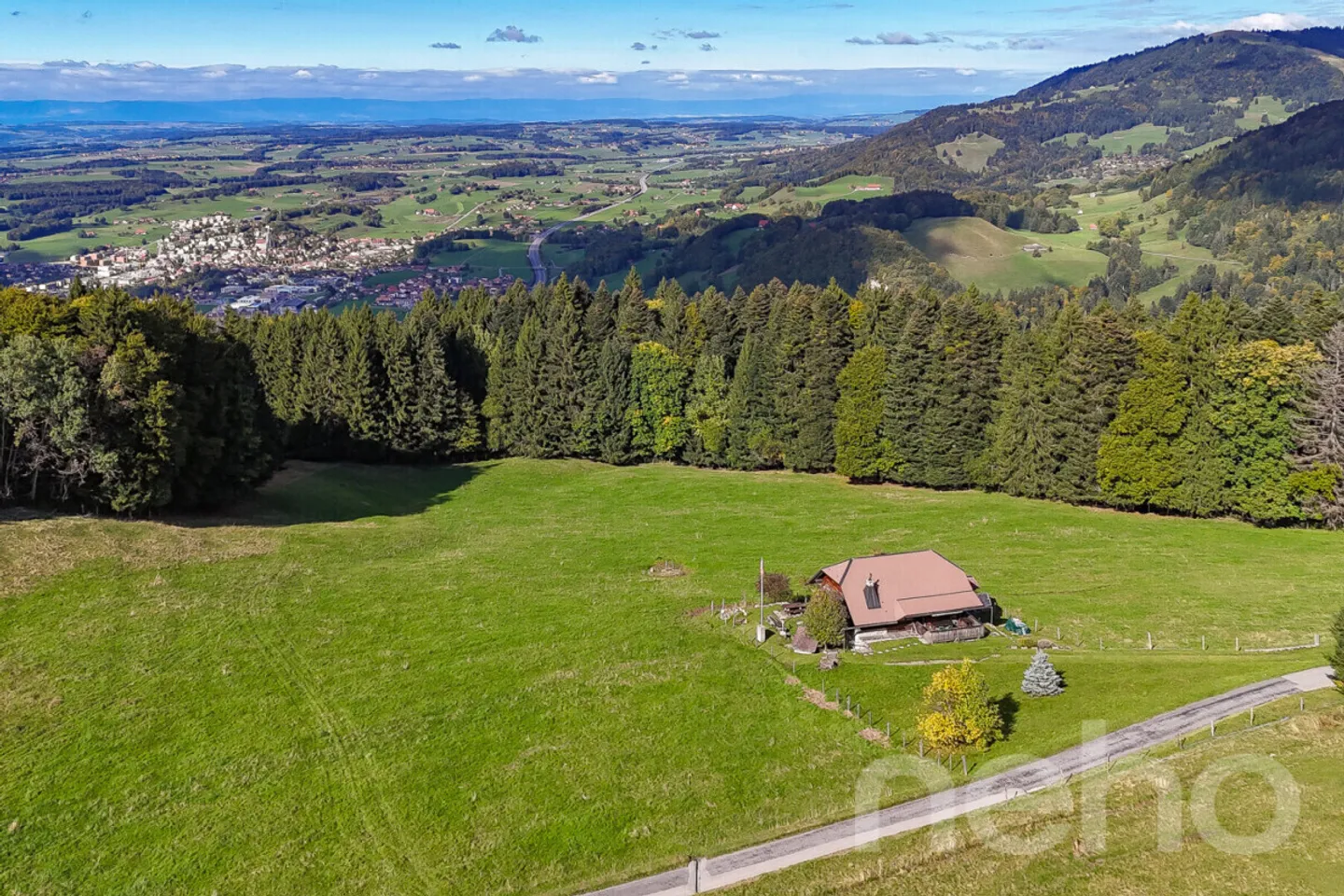 Chalet di montagna autentico del 19° secolo, che preserva il suo fascino - Foto 2 di 12