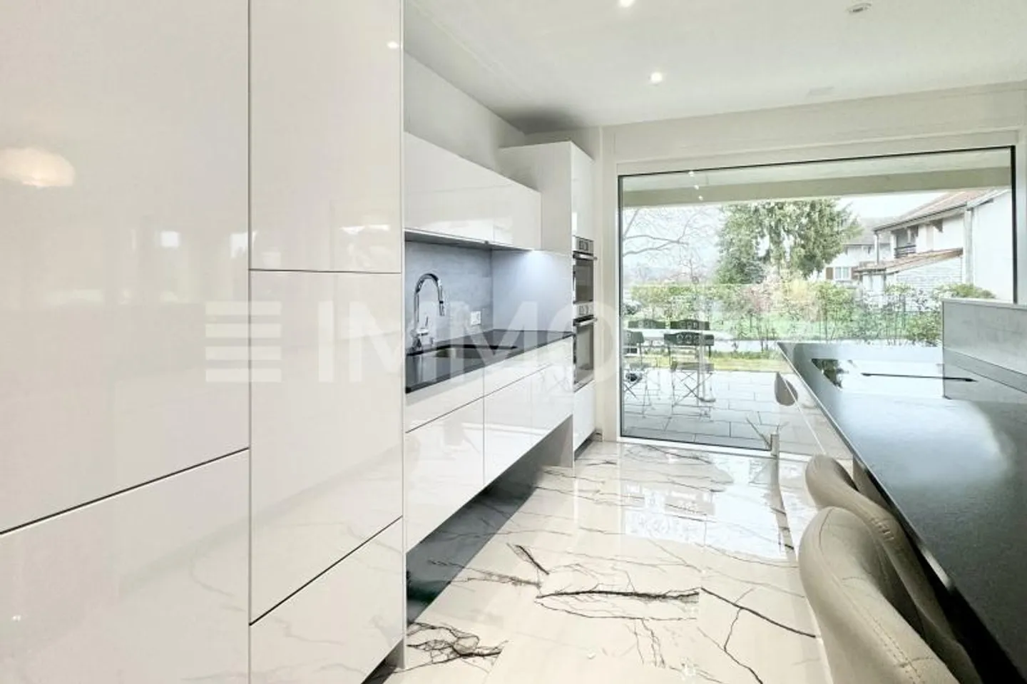 TROPPO TARDI GIÀ VENDUTO - Bellissimo appartamento di 2,5 stanze - Foto 2 di 7