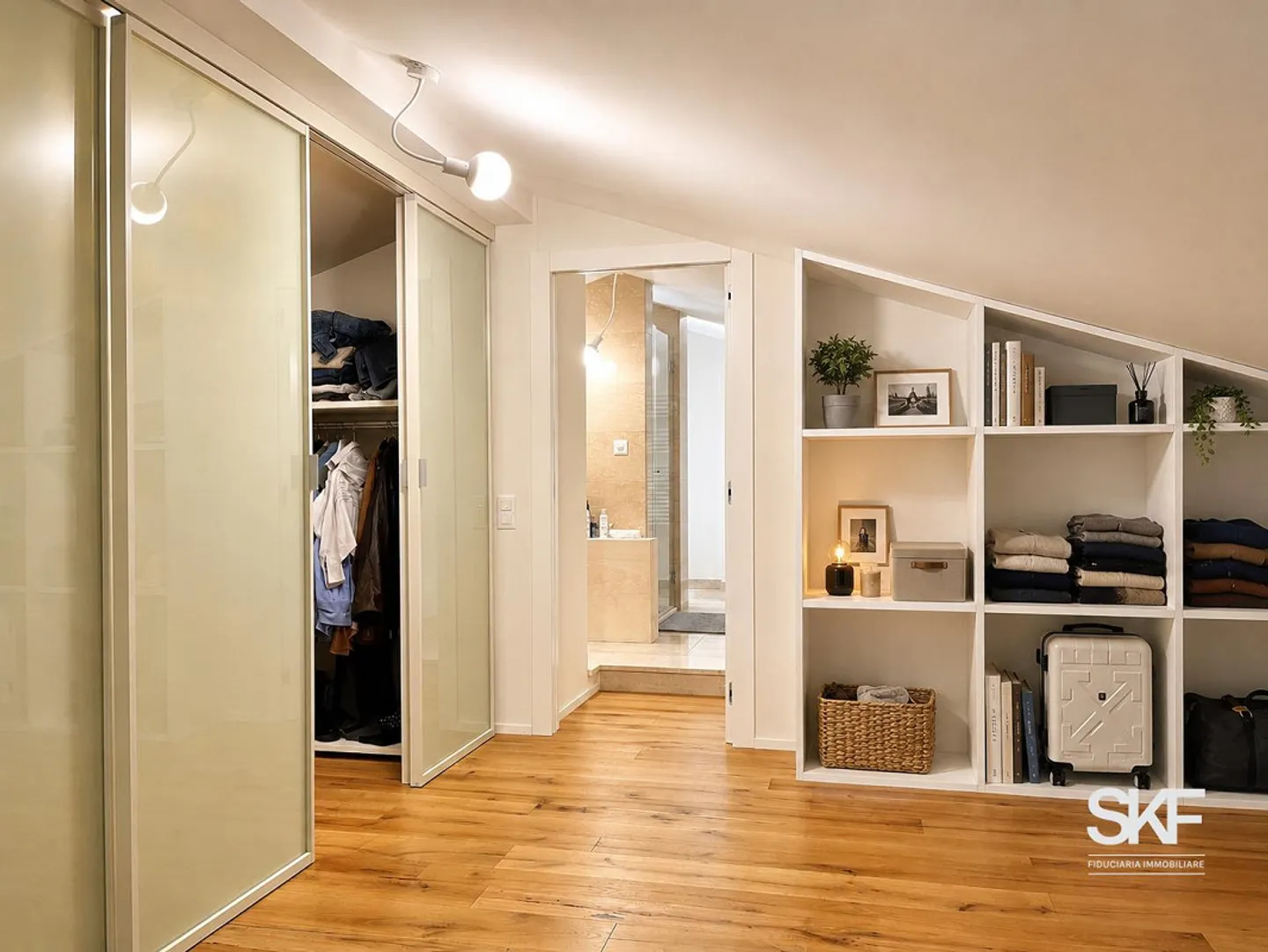 Duplex Exclusif avec Vue sur le Lac - Photo 8 sur 17