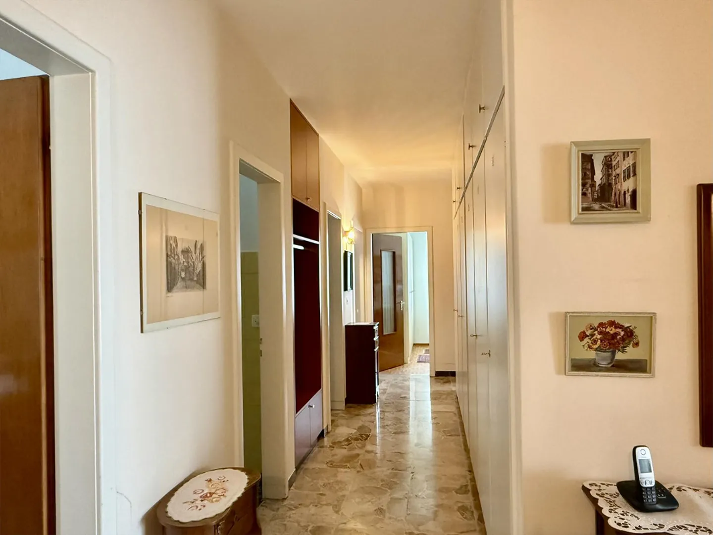 AFFITTO CON RISCATTO - AMPIO APPARTAMENTO DI 4.5 LOCALI IN UNA POSIZIONE COMODA A MENDRISIO - Foto 5 di 9