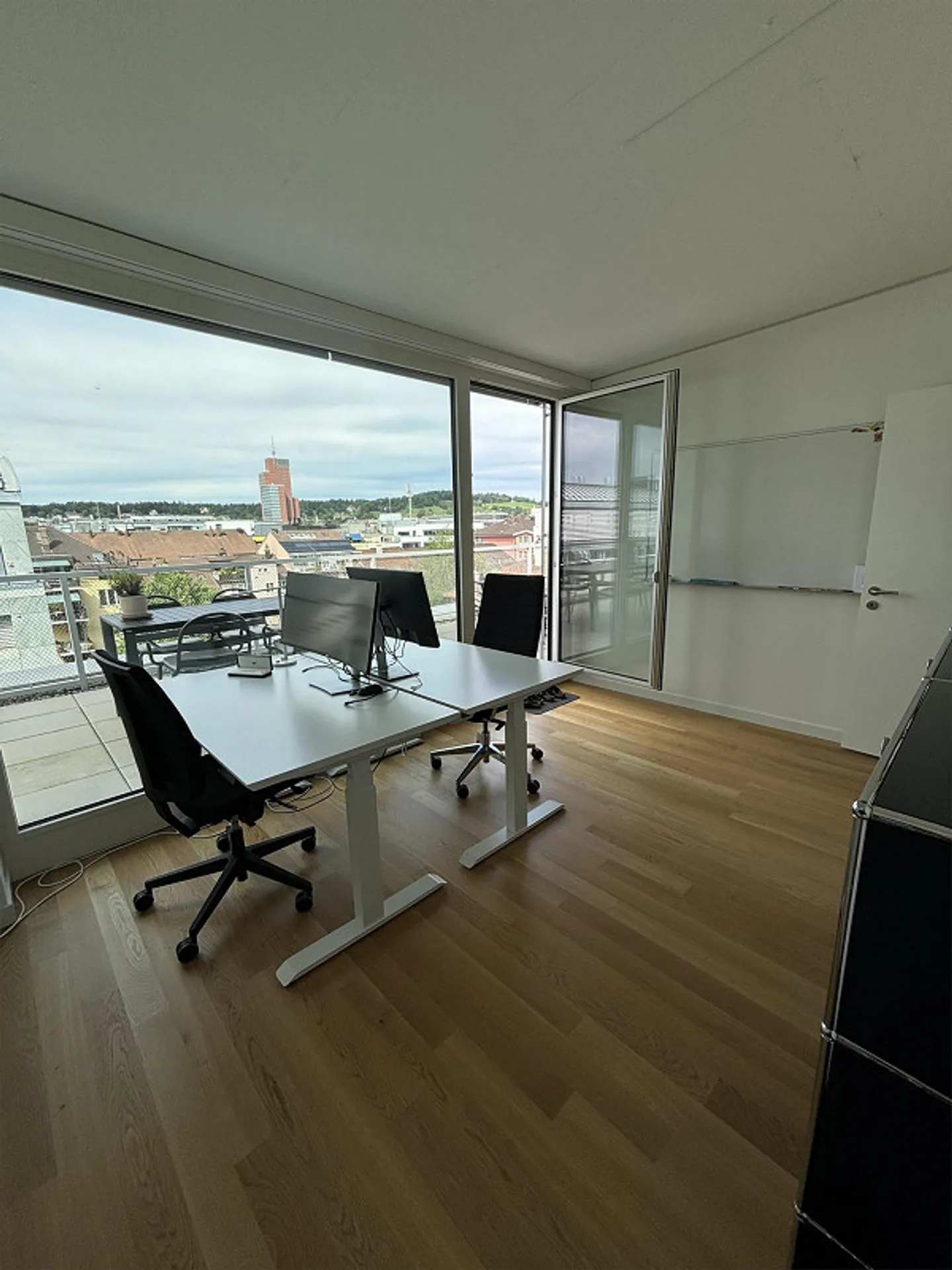 Affittiamo il nostro bellissimo appartamento di 3,5 stanze a Winterthur - Foto 3 di 4