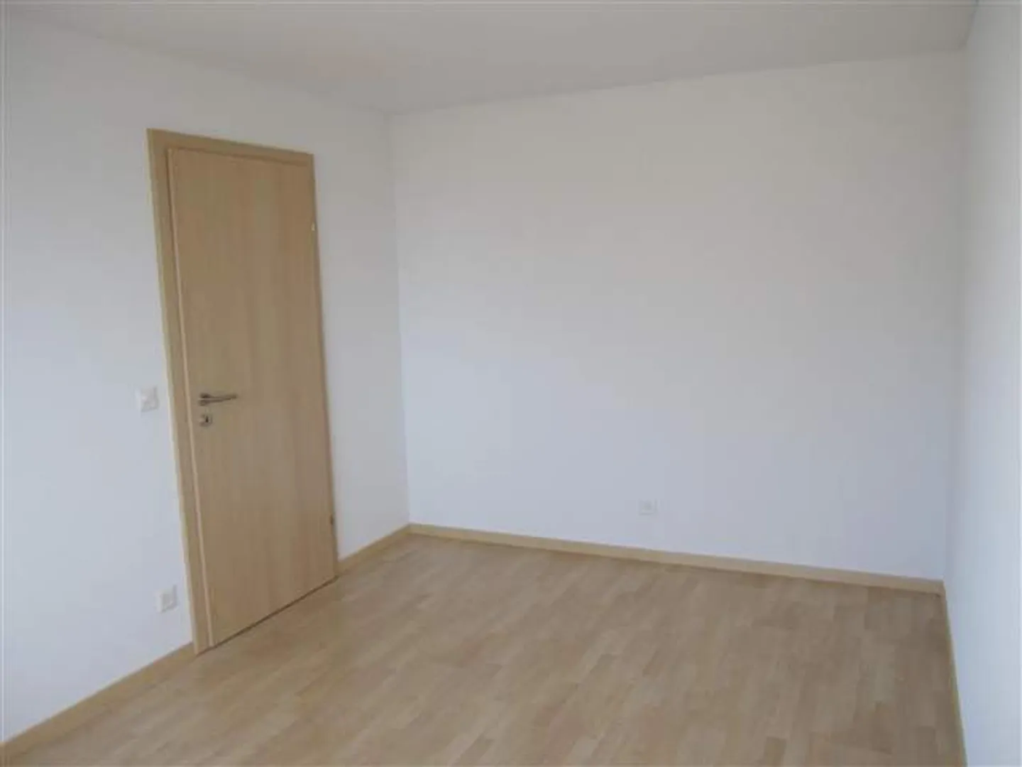 Vivere a Jenins, Piano Terra Sud - Foto 11 di 12