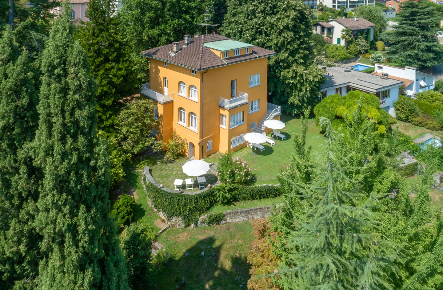 Charmante villa à Lugano - Photo 1 sur 20