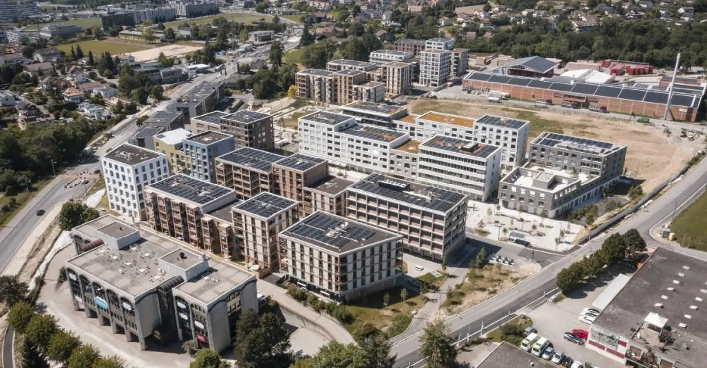 Espace Commercial avec Quai - Photo 1 sur 8
