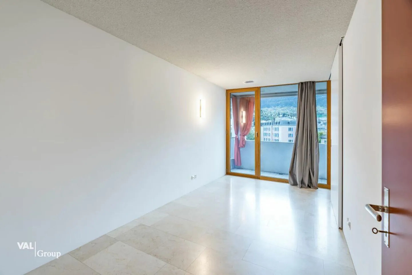 Appartement 4.5 pièces à Naters - élégance moderne, emplacement privilégié et vue imprenable - Photo 5 sur 15