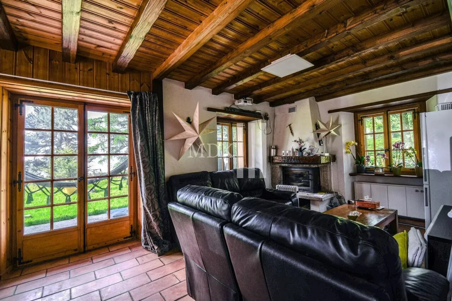 Magnifico chalet isolato con ampi terreni - Foto 4 di 13