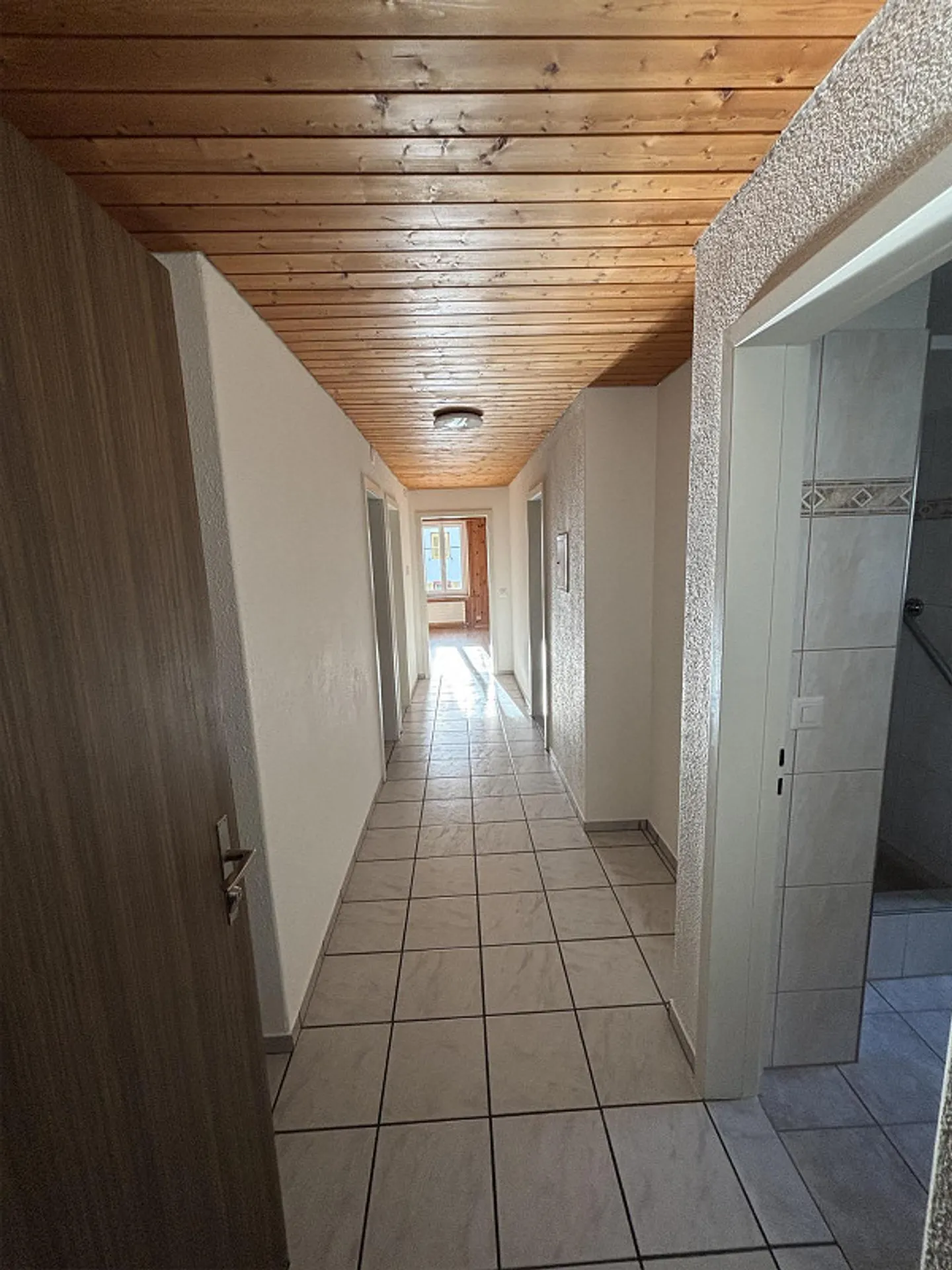 Appartement 4.5 pièces avec balcon à Domat/Ems - Photo 13 sur 17