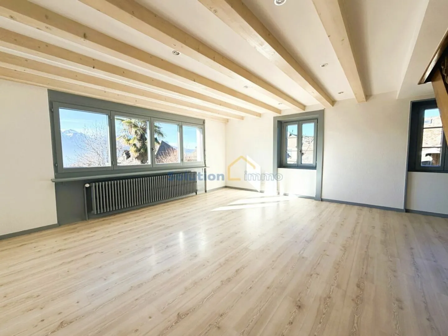 Appartamento Duplex Ristrutturato - Foto 1 di 12