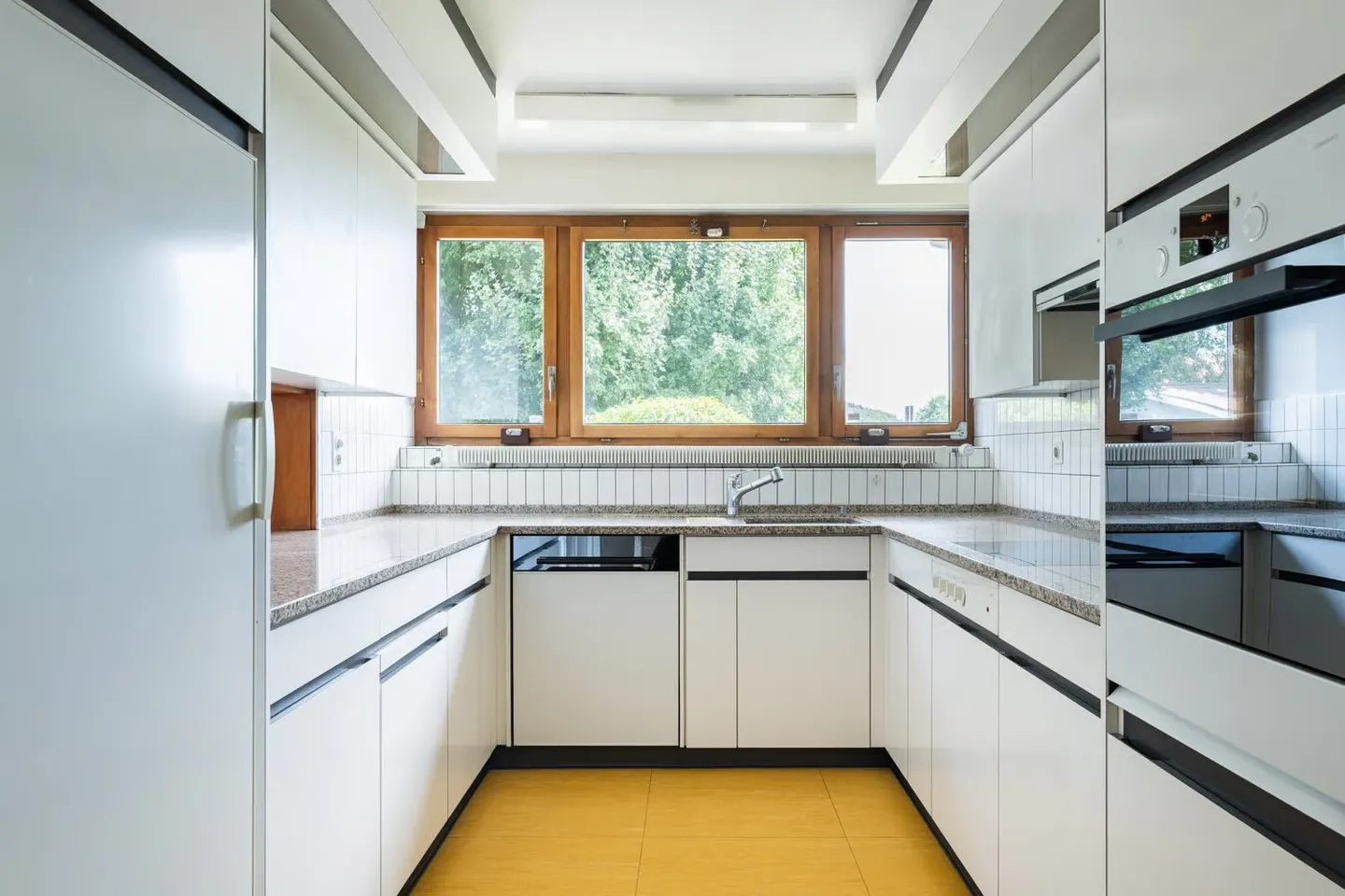 Propriété imposante et familiale dans le style 'mid-century modern' - Photo 18 sur 31
