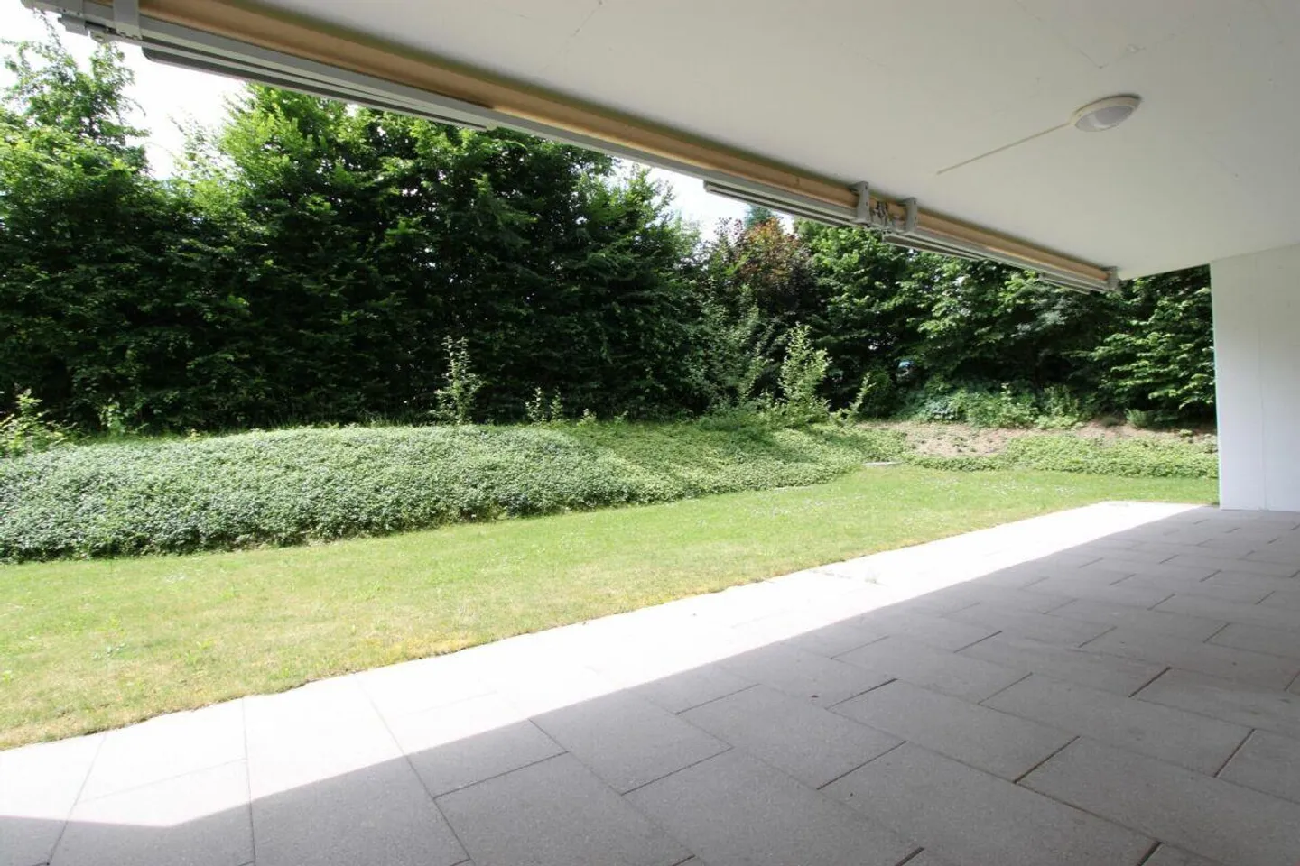 Sitzplatz im Grünen - Foto 4 von 8