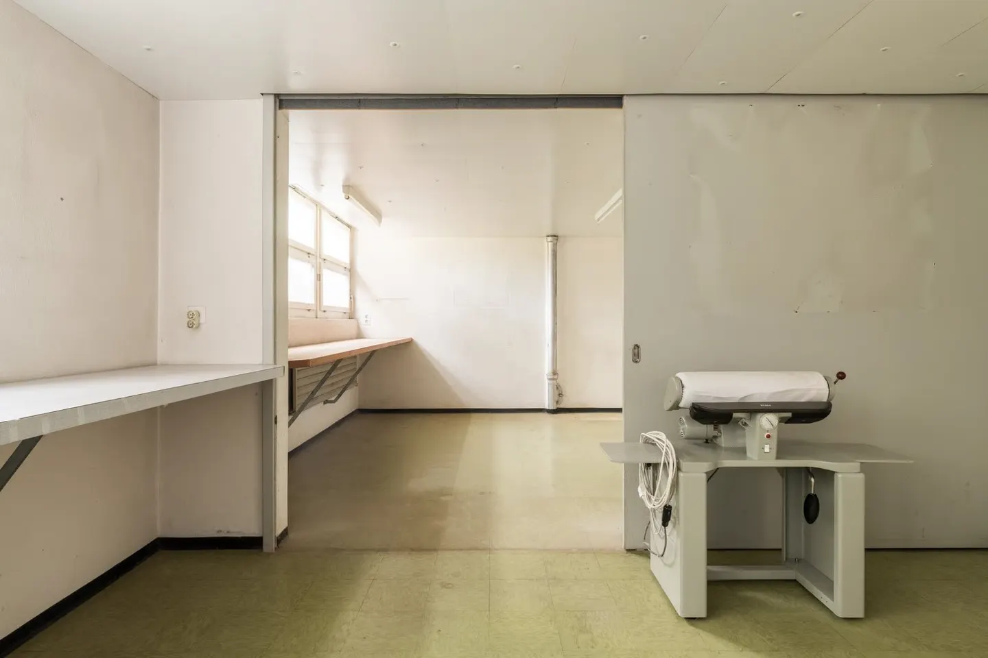 Propriété imposante et familiale dans le style 'mid-century modern' - Photo 30 sur 31
