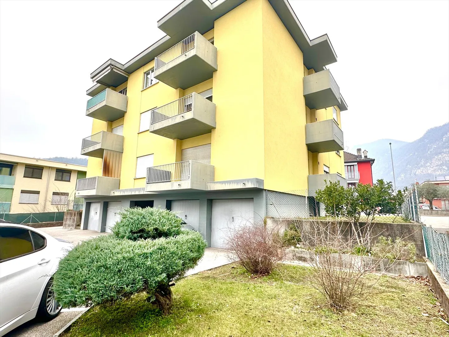 Luminoso appartamento da 3.5 local a Mendrisio - Foto 2 di 8
