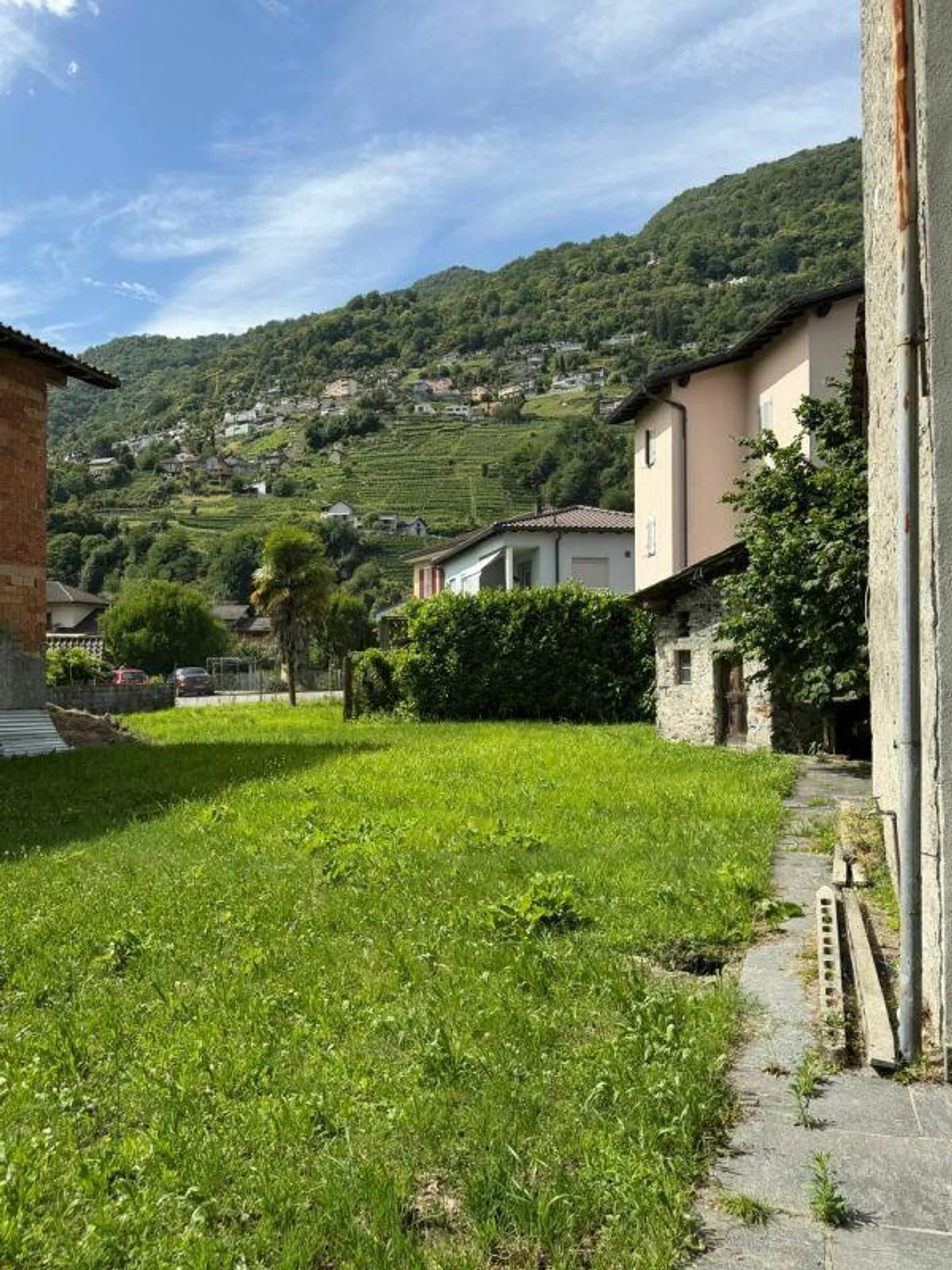 Terreno edificabile a Cugnasco - Foto 2 di 4