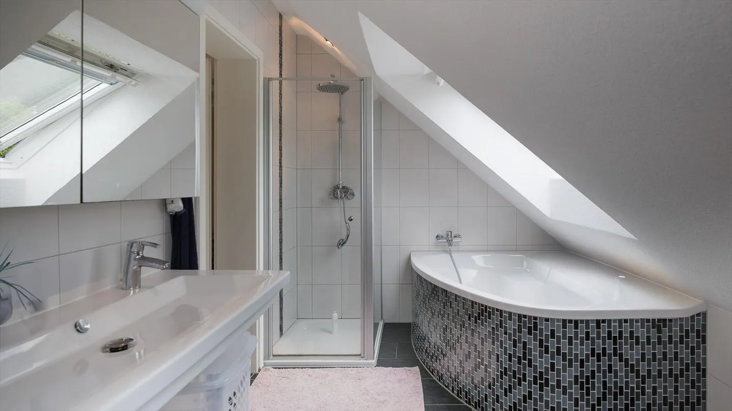 Maison 6.5 pièces - Photo 7 sur 9