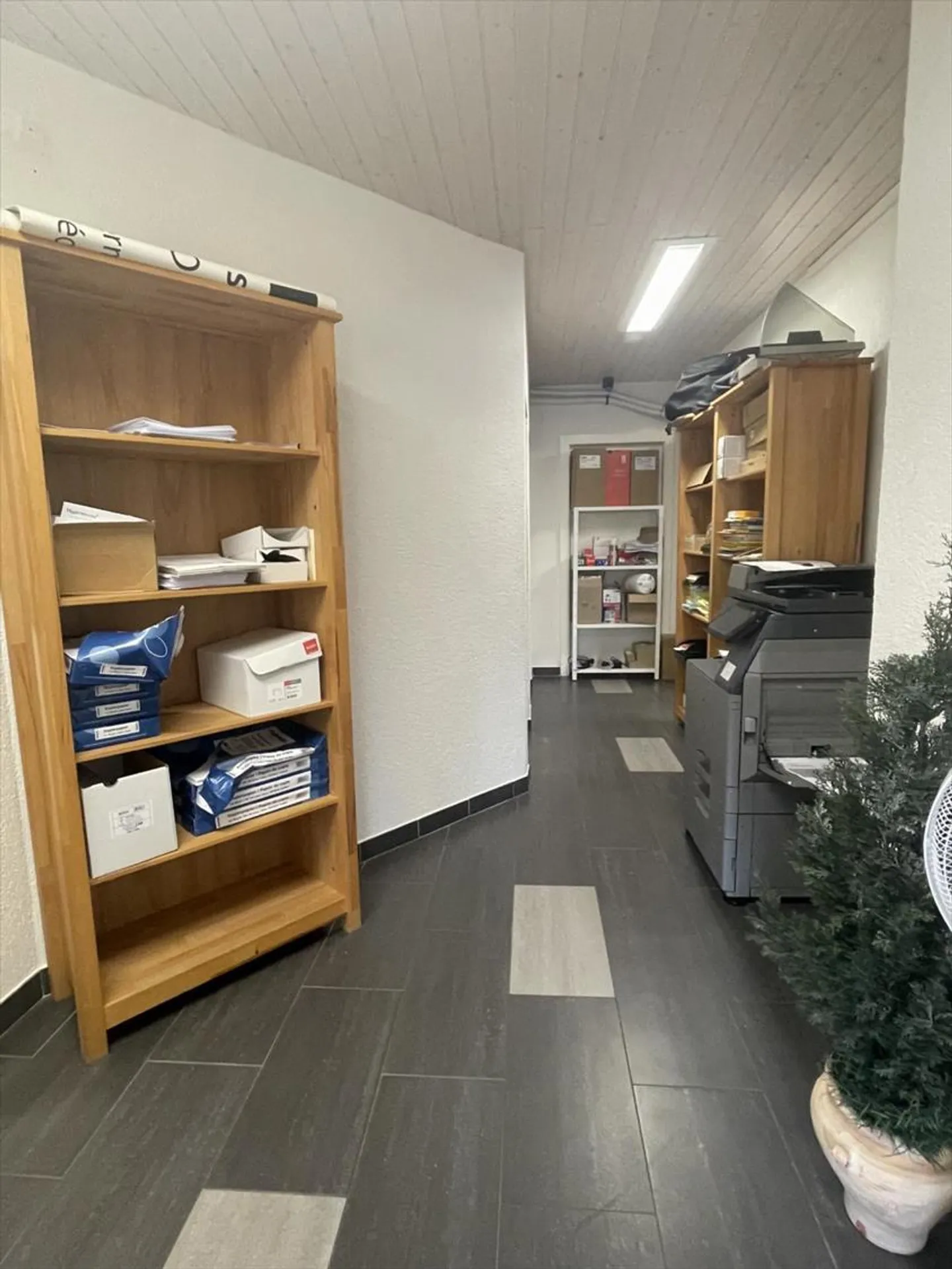 AMPIO SPAZIO COMMERCIALE MODULARE DI 232 m² CON TERRAZZA E PARCHEGGIO - Foto 13 di 13