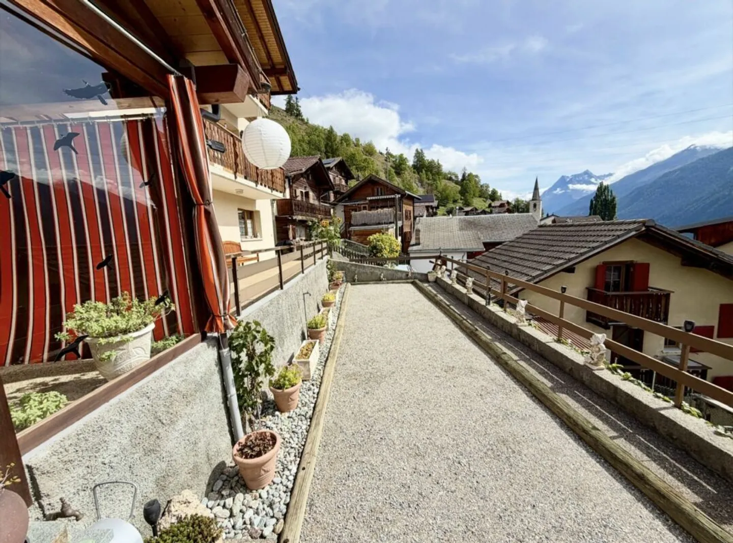 5,5-Zimmer-Haus auf 3 Ebenen mit großer Terrasse in St-Martin - Foto 5 von 36